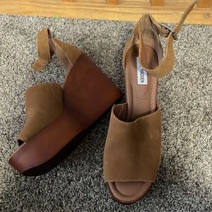 Steve Madden Suede Peep Toe Wedge